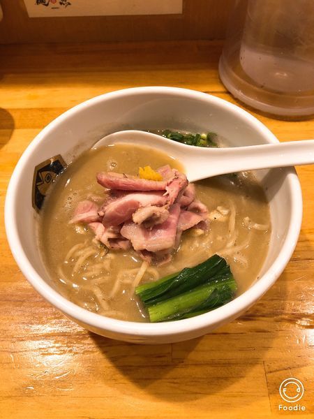 「濃厚真鯛らーめん」@真鯛らーめん 麺魚の写真