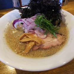 背脂煮干そば900円