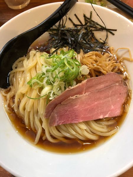 「冷やし醤油 大盛り 850円」@純手打ち だるまの写真