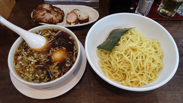 「特製つけめん（1,000円）＋煮たまご（100円）」@弘前軒の写真