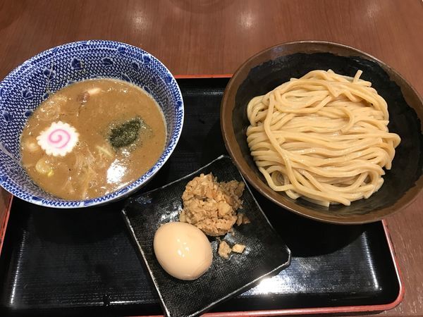 「特製つけ麺」@六厘舎 羽田空港店の写真