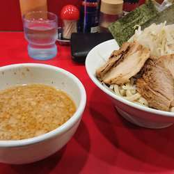 つけめん 中 ニンニク