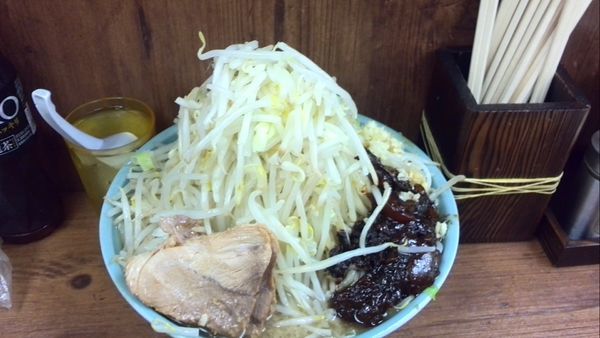 「大ラーメン800円」@ラーメン二郎 池袋東口店の写真