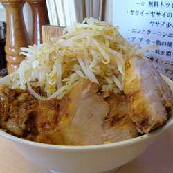 ラーメン ヤサイ + カラメ