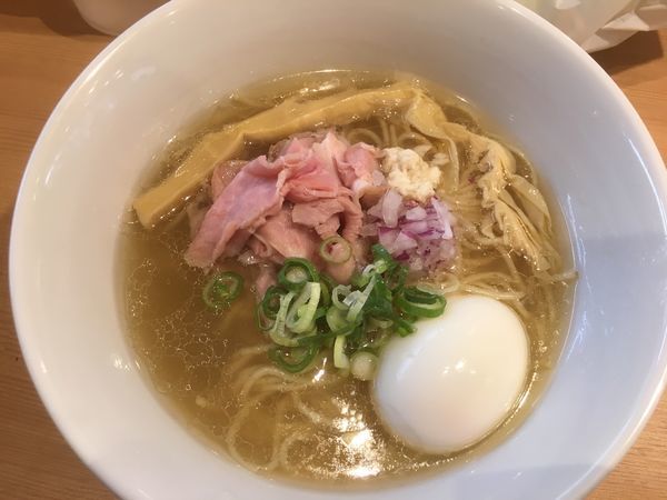 「味玉らぁ麺900円」@らぁ麺 鳳仙花の写真