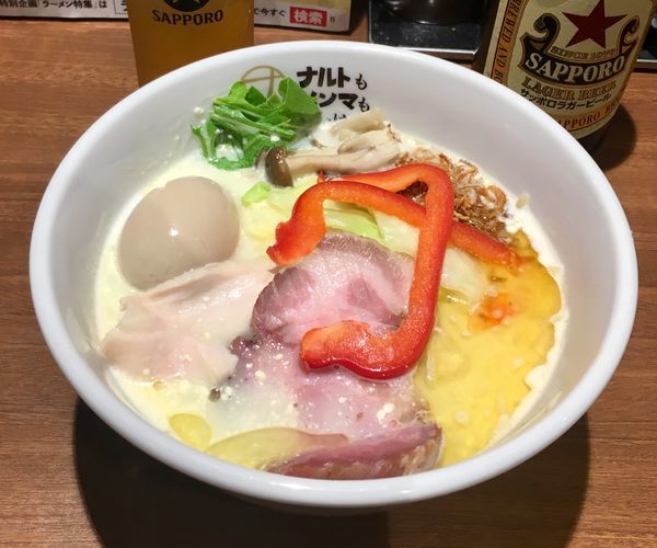 「次世代チーズ白湯麺【限定】」@ナルトもメンマもないけれど。の写真