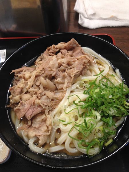 「肉ぶっかけ」@おにやんま 新橋店の写真