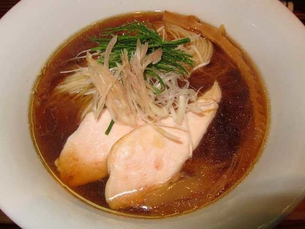 「冷しラーメン　800円」@ラーメン屋 トイ・ボックスの写真