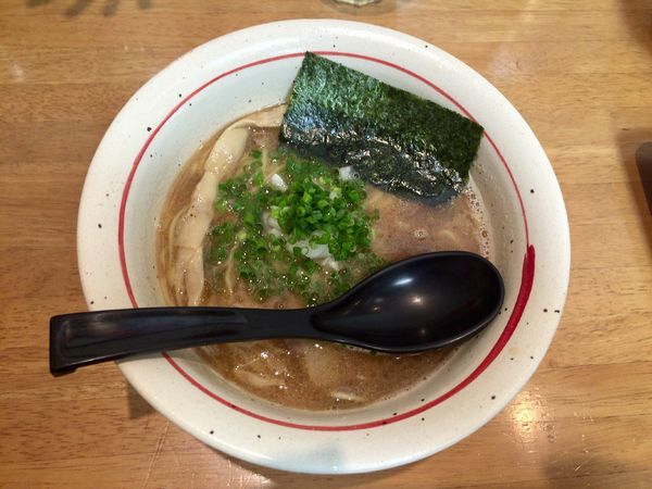 「らー麺」@麺や うしおの写真