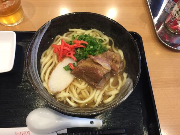 「沖縄そば(ソーキ)800円」@すばるの写真