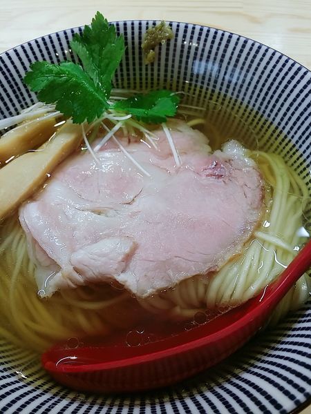 「(竹) 中華そば 白醤油」@自家製麺 くろ松の写真