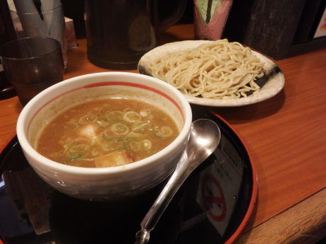 「つけ麺　濃厚魚介とんこつ　並」@らぁーめん 夢屋台 伊丹店の写真