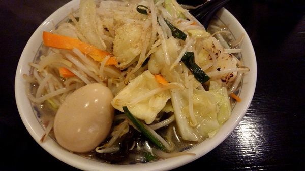 「塩タンメン 味玉」@らーめん高橋の写真