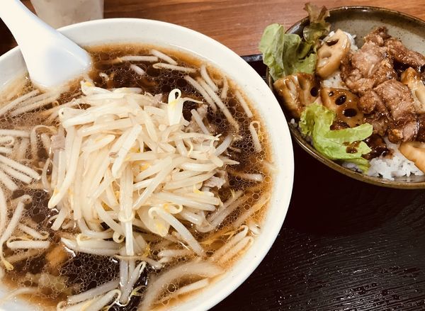 「もやしラーメン&黒酢酢豚丼 ¥750」@中華つばめの写真