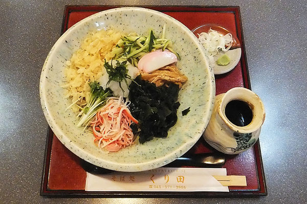 「冷やしたぬきそば」@そば処くり田の写真