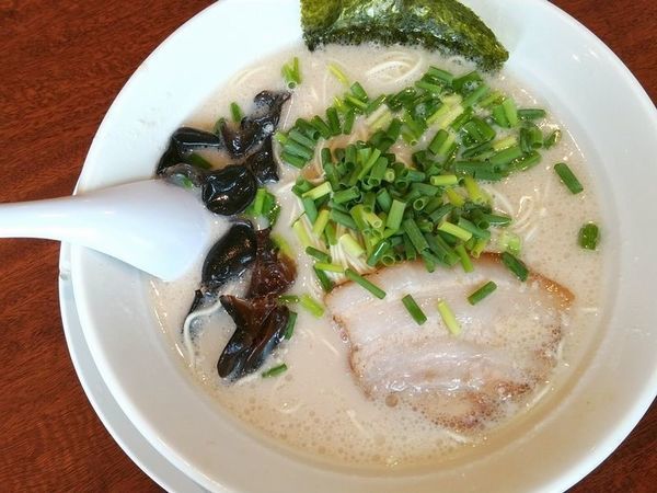 「とんこつラーメン」@らーめん じゃん腹の写真