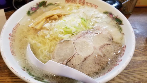 「朝専用中華そば　塩　大盛」@らあめん 寸八 総本店の写真