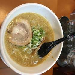 醤油ラーメンランチ