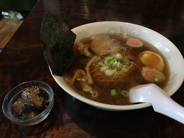 「あっさり醤油ラーメン」@古民家 やま小屋らーめんの写真