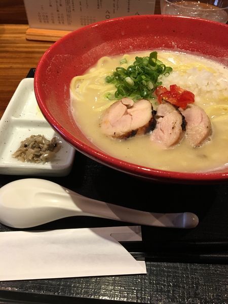 「鶏煮干し 塩+大盛り」@麺や いま村の写真