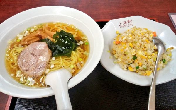 「ラーメン＋炒飯セット」@上海軒の写真