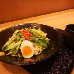 冷やし中華（ごまだれ）