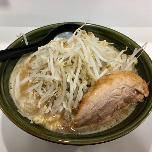「小ラーメン（豚1枚） 800円」@ハイパーファットンの写真