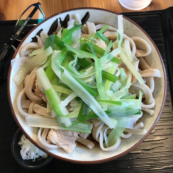 「冷し肉南・太麺」@手打蕎麦 角萬の写真