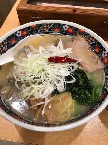 「浅利塩らーめん 850円」@函館らーめん 汐のやの写真