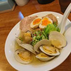 特製はまぐりラーメン潮