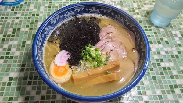 「岩のり塩中華そば」@中華そば いぶしの写真