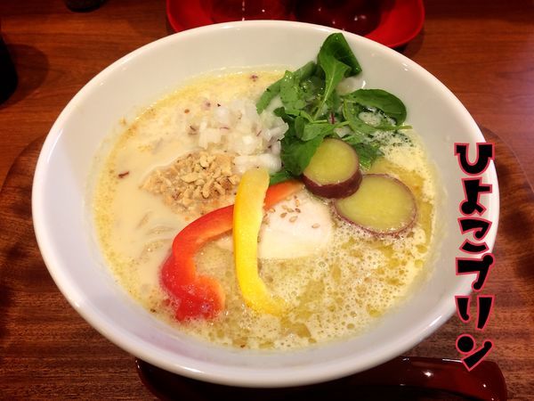 「白らーめん￥800」@ひよこプリンの写真