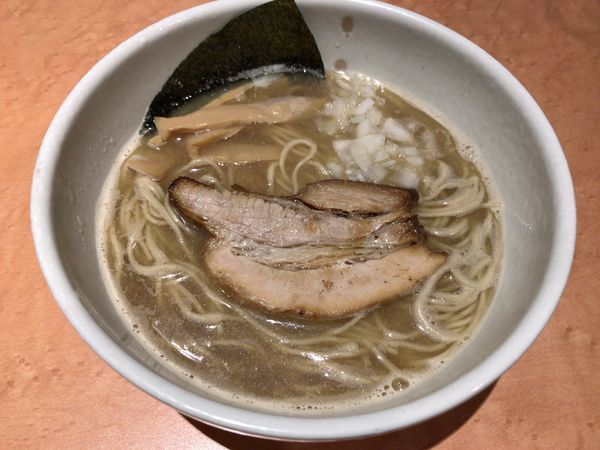 「鶏煮干ラーメン」@麺家 一鶴の写真