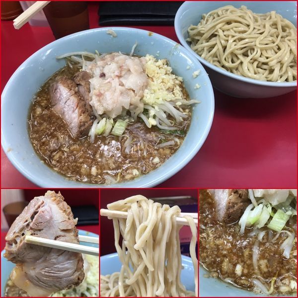 「小ラーメン¥740+ぎょったまつけ麺¥100」@ラーメン二郎 中山駅前店の写真