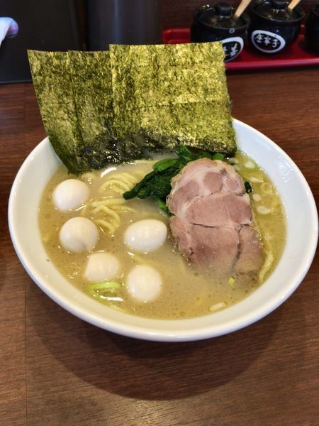 「塩ラーメン＋ウズラ(680円+50円)」@弐七家の写真