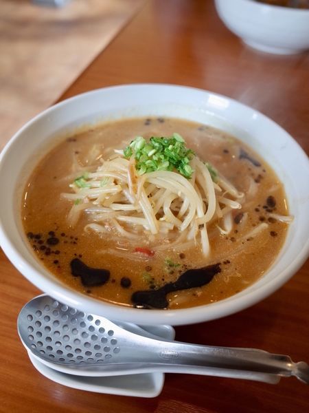 「Bランチ…930円 選べるラーメンは「ぴり辛ら〜めん」で」@ピリ辛ラーメン SHIGEの写真