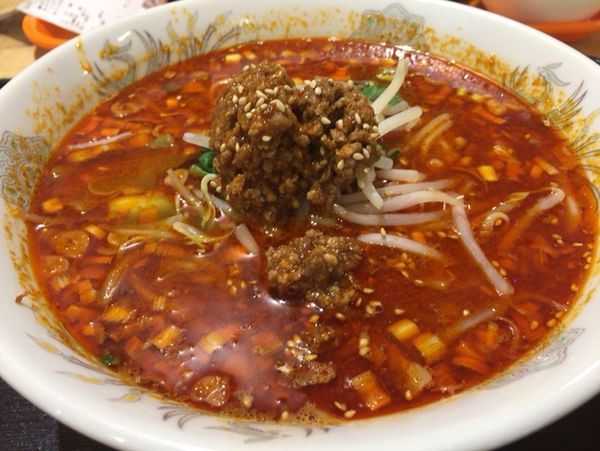 「特製激辛ラーメン ￥７９０」@独一処餃子 SUNAMO店の写真