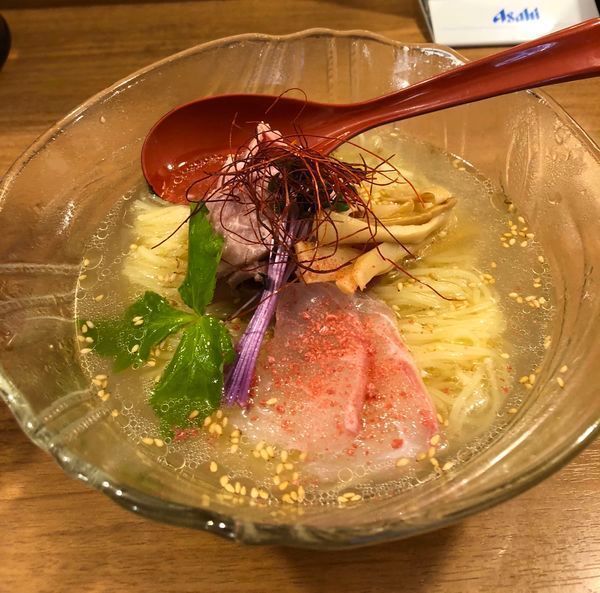 「夏季限定 冷やし鯛塩そば ¥980」@鯛塩そば 灯花 本店の写真