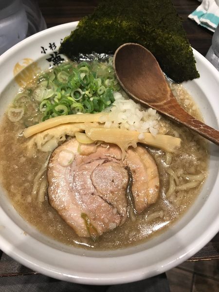 「背脂煮干ラーメン」@小杉らぁめん 夢番地の写真