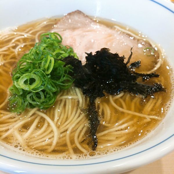 「濃厚煮干しらーめん」@中華蕎麦 あお木 secondの写真