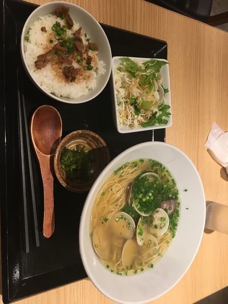 「はまぐりラーメン定食」@伊勢桑名 はまぐり屋 貝縁の写真