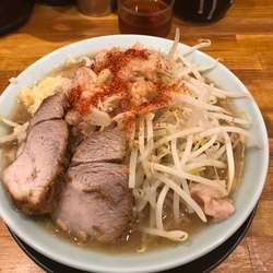 ラーメン小