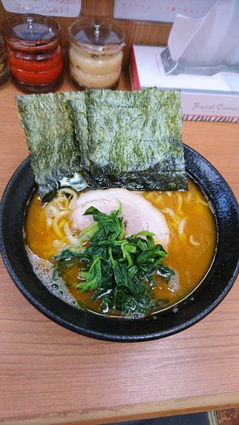 「ラーメン」@横浜らーめん 若武者の写真