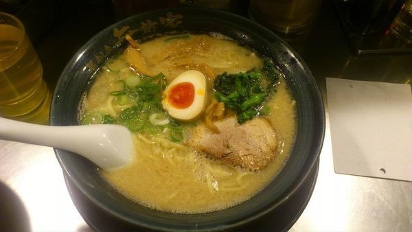 「本丸麺」@麺創房 無敵家の写真