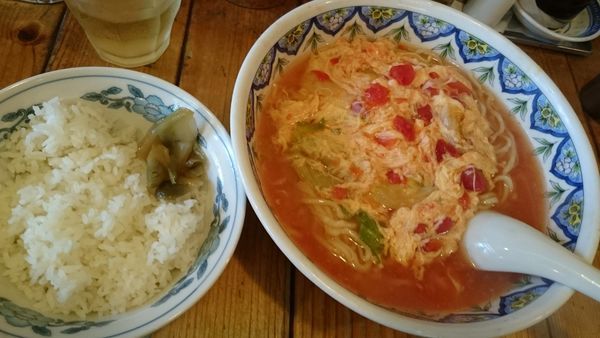 「トマ玉ラーメン（810円）＋ライスセット（150円？）」@中国ラーメン揚州商人 武蔵小山店の写真