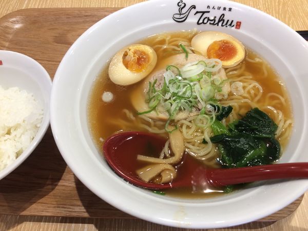 「味玉醤油ラーメンセットランチ650円」@れんげ食堂 Toshu 戸越公園店の写真