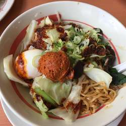 【期間限定】台湾野菜まぜめん(辛シビ系)¥637