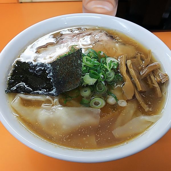 「ワンタンメン」@支那そば あおばの写真