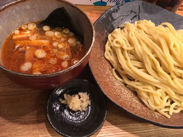 「辛味つけ麺大盛」@つけ麺屋 やすべえ 新宿店の写真