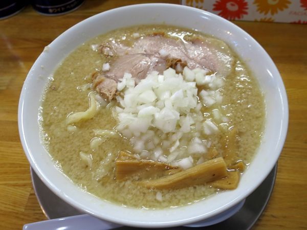 「中華そば ７８０円 ※大脂」@中華そば136の写真